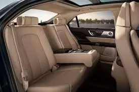 Lincoln Continental interior